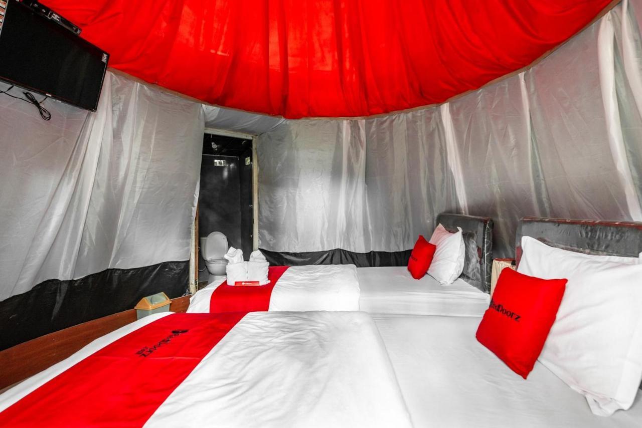 Reddoorz @ Apache Camp Hotell Batu  Eksteriør bilde